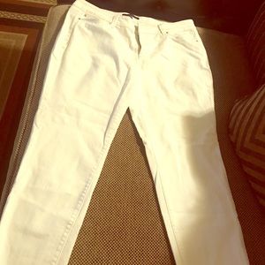 Ann Taylor cropped white  jeans